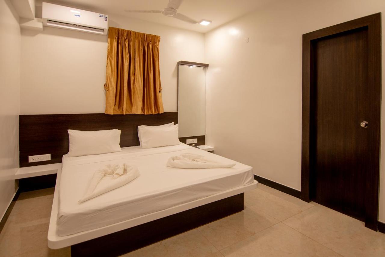 מלון מדוראי Gopuram Residency מראה חיצוני תמונה