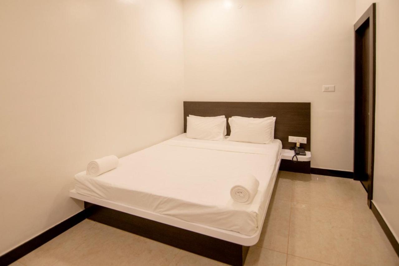 מלון מדוראי Gopuram Residency מראה חיצוני תמונה